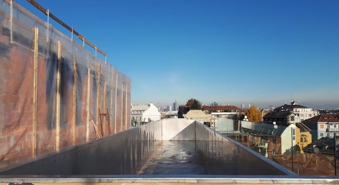 H2O piscine di lusso in acciaio | progetto Milano